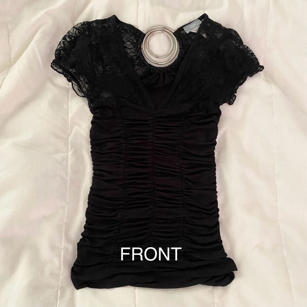 Vizio V-Neck Ruched Top with Lace and Back Detailing - Small, Black